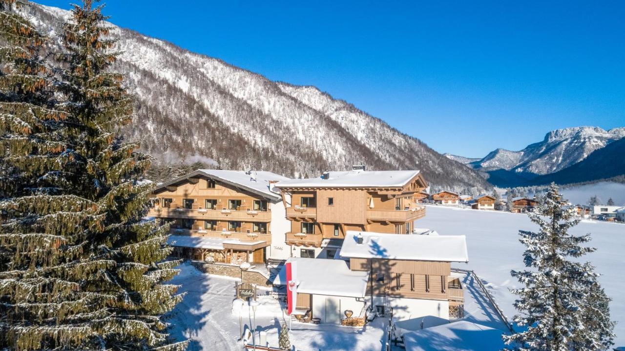 Hotel Landhaus Tirolerherz Sankt Ulrich am Pillersee Exterior foto